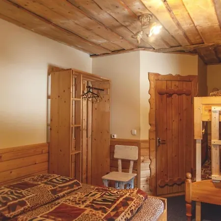Hotel згарда *